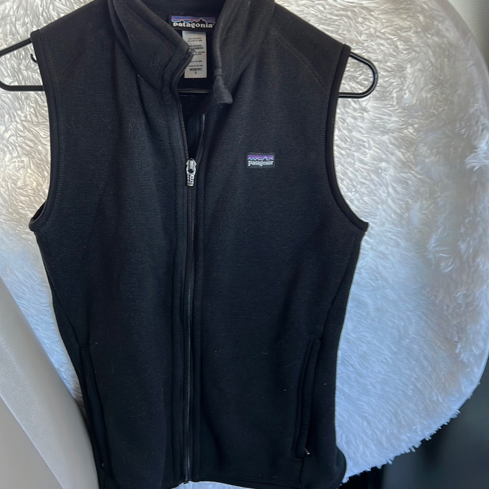 Black Patagonia vest size small